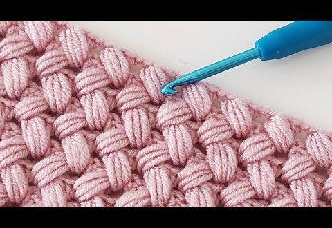 Easy crochet Zig Zag baby blanket pattern