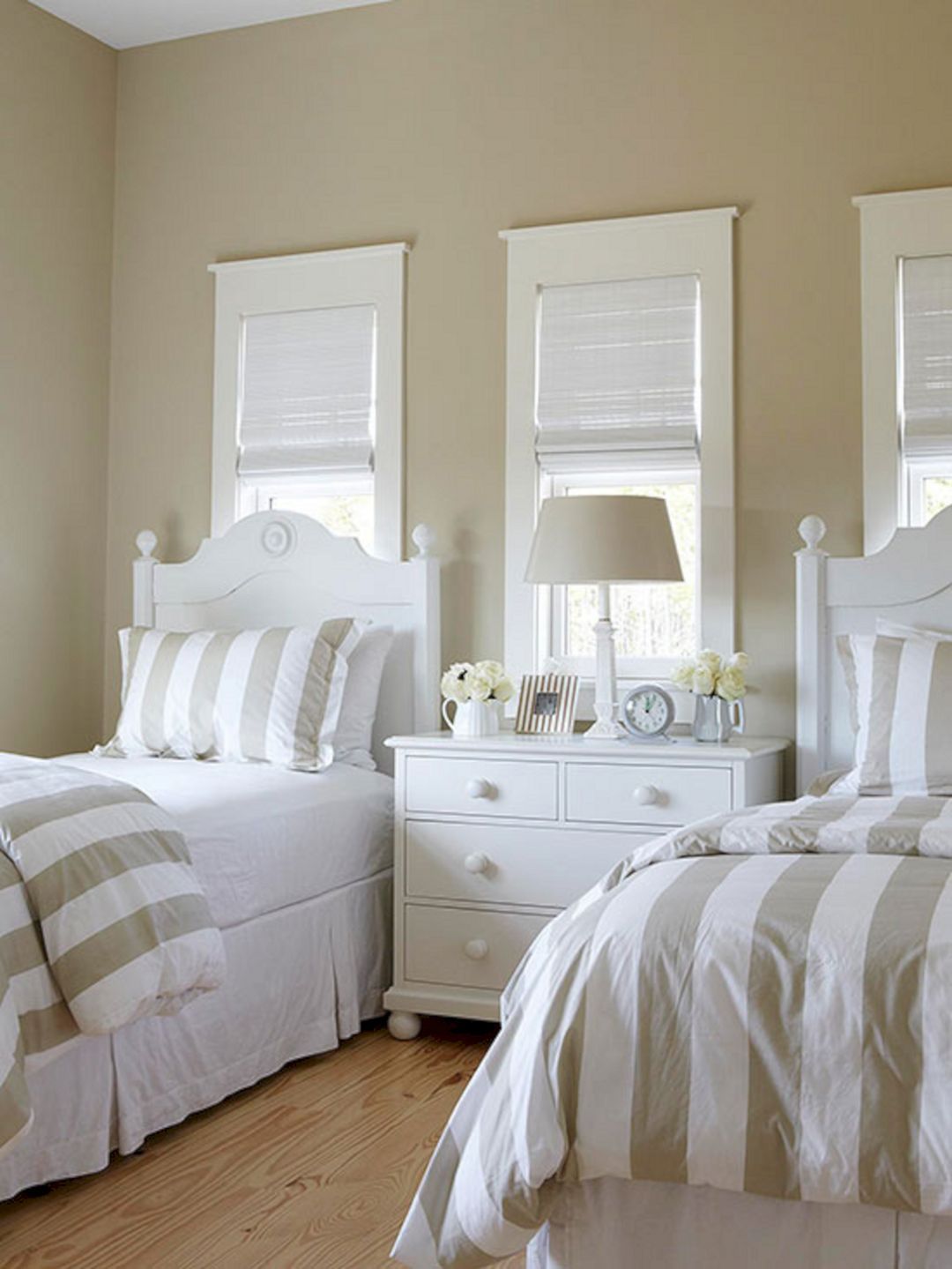 Twin Bed Headboard Ideas for Your Bedroom