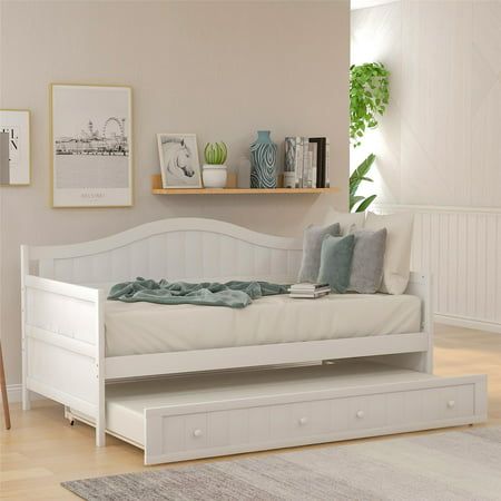 White Wooden Daybeds: The Perfect Addition to Your Home