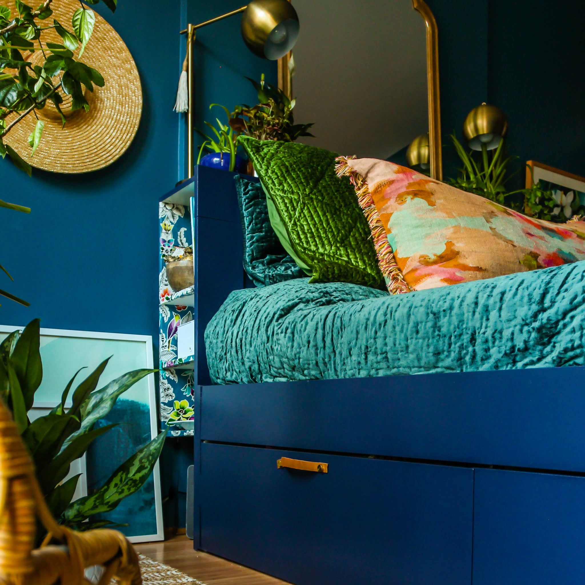 Affordable Headboards for a Stylish Bedroom Upgrade