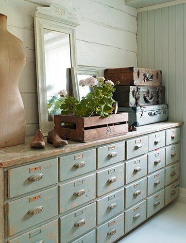 Armoire With Right Chest Of Drawers Offers Stylish and Functional Storage