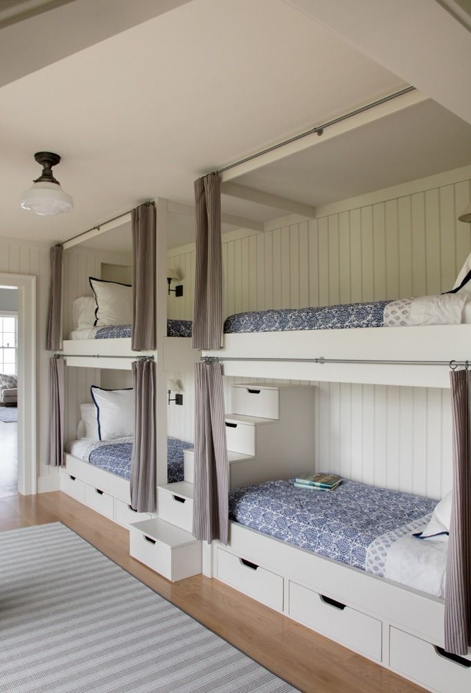 Bunk Bed Set Design for Kids: A Space-Saving Solution