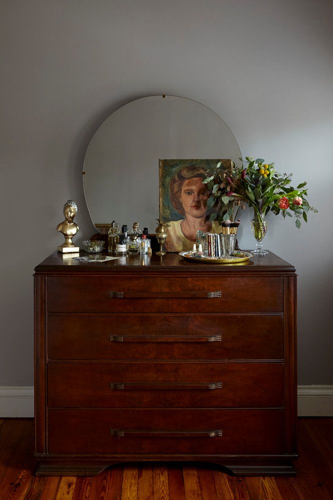 Dresser With Mirror - The Perfect Over-the-Top Dressing Aid