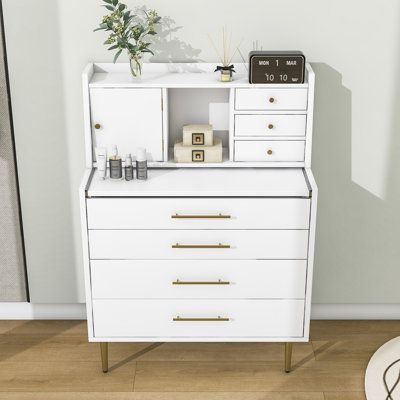 Dresser With Mirror a Sophisticated Addition to Your Bedroom