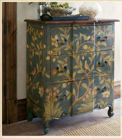 Furniture Chest Buying Guide: How to Choose the Perfect Piece for Your Home