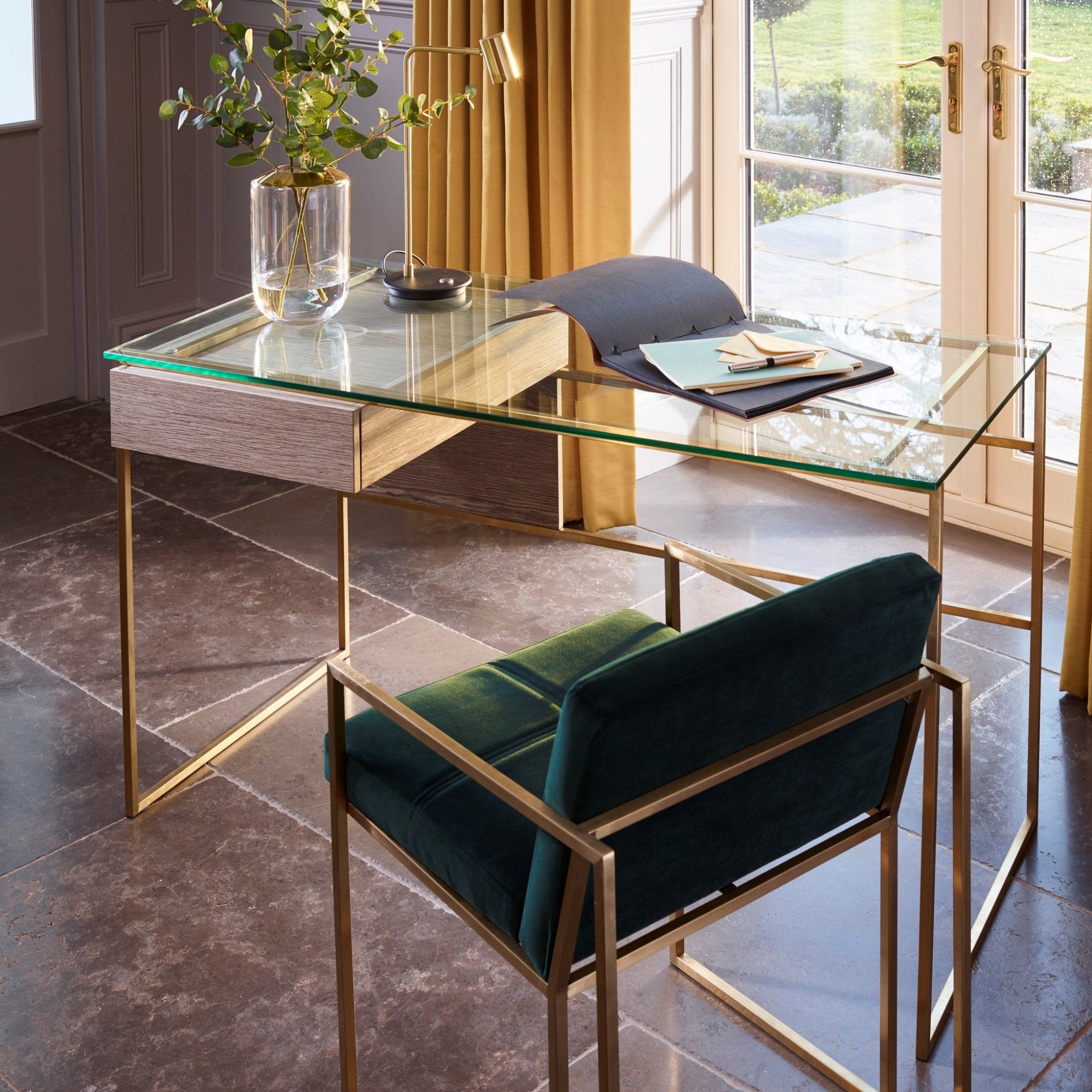 Glass Office Desk the Perfect Addition to Your Workspace