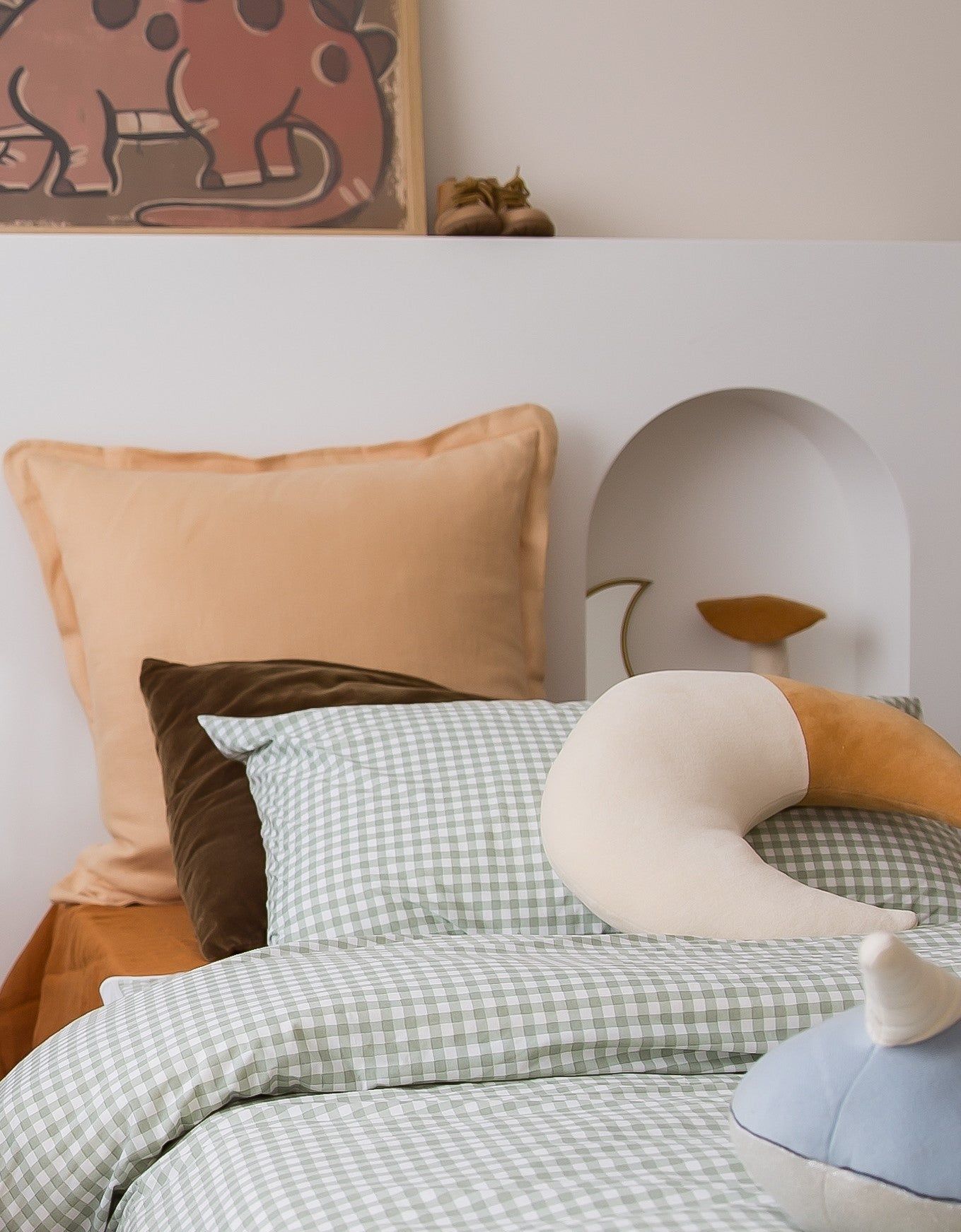 Pillow Protectors Benefits and How to Use Them