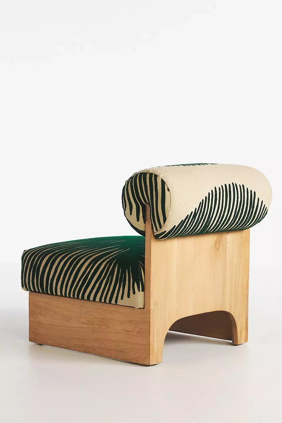 Right Sofa Chair to Elevate Your Living Room Décor