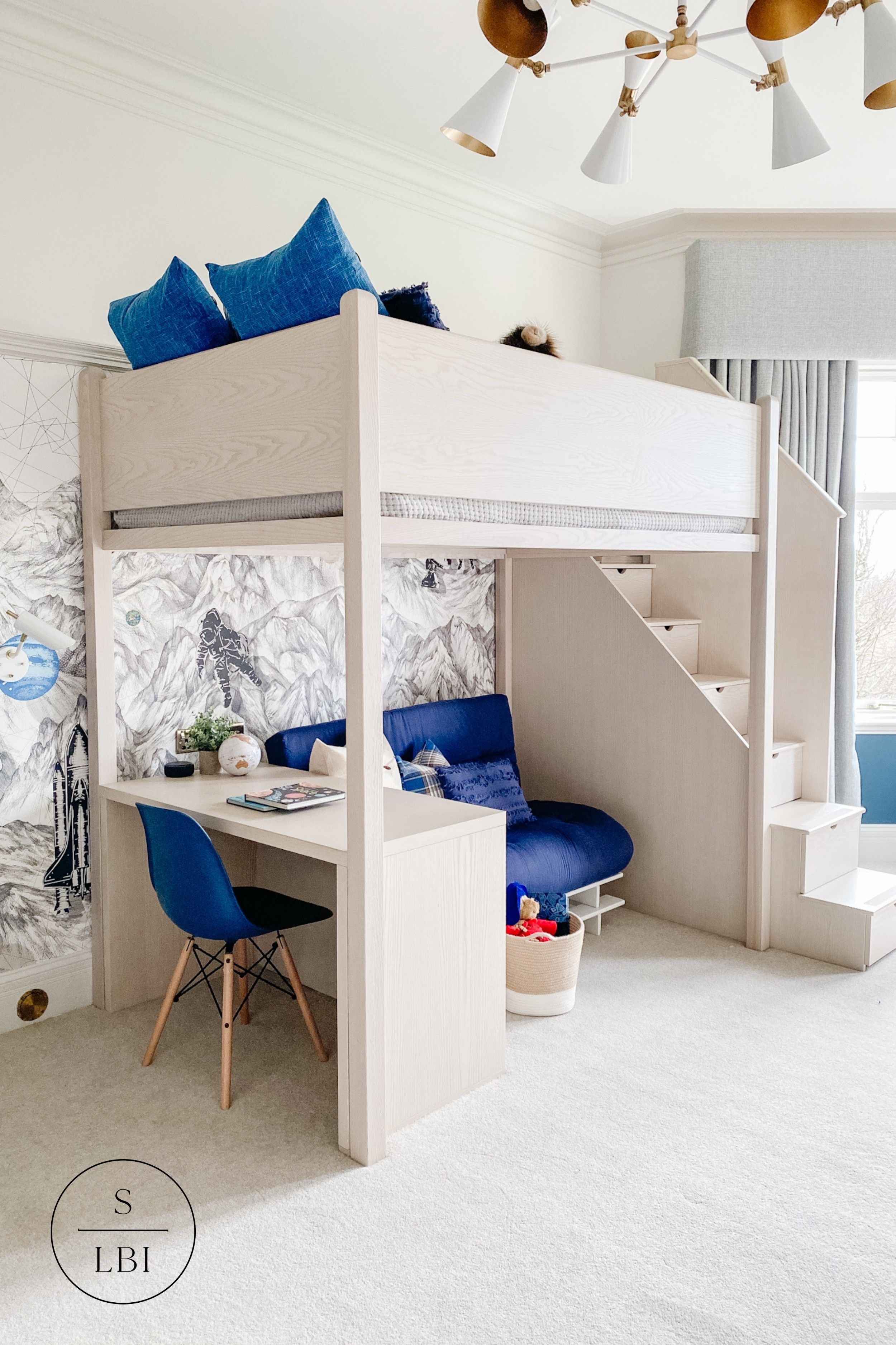 Double Bunk Bed - A Space-Saving Solution for Small Bedrooms