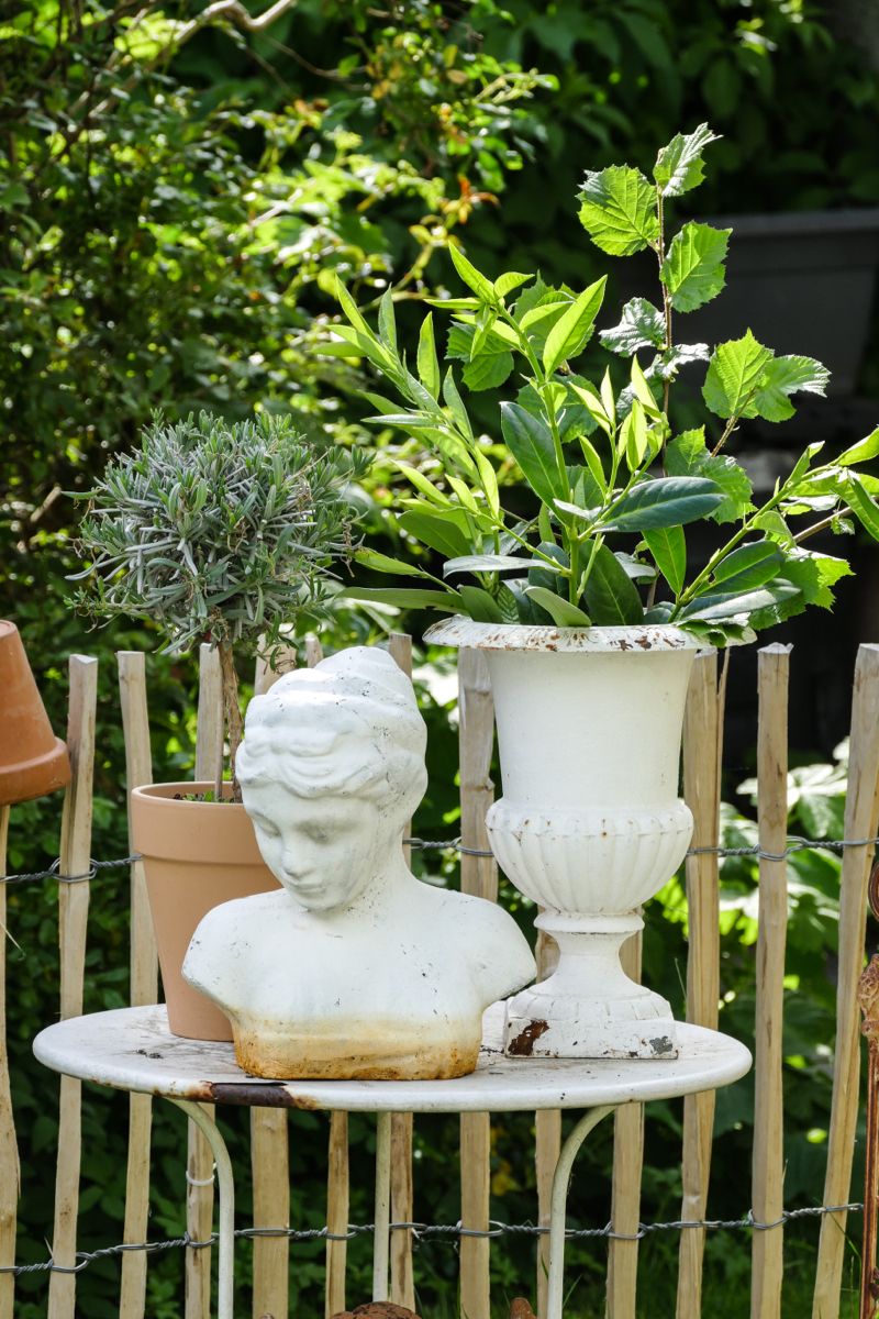 Vintage Garden Ideas Ai for a Timeless Outdoor Sanctuary