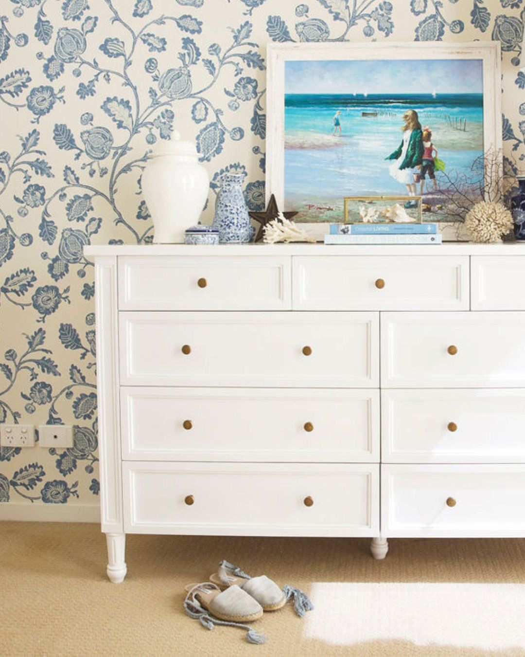 White Bedroom Dresser: Transforming Your Bedroom Space