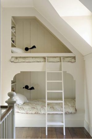 White Bunk Beds - A Classic and Versatile Sleep Solution