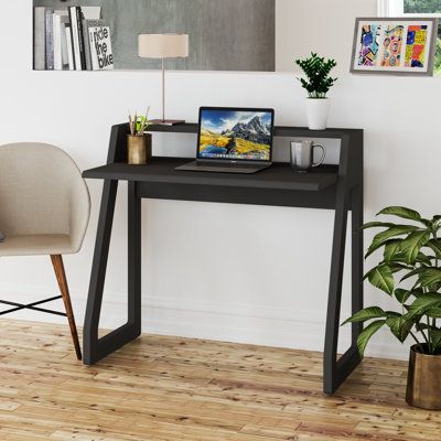 Modern Small Writing Desks for Compact Spaces